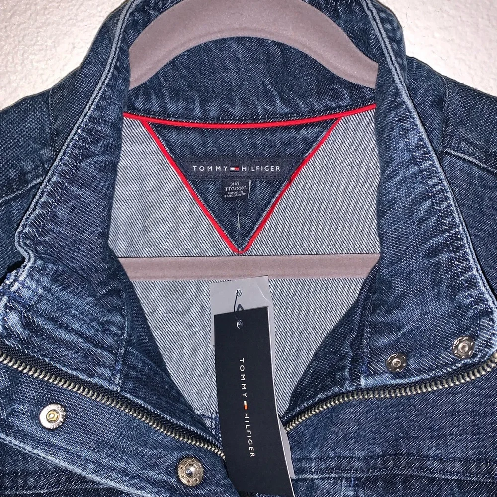Tommy Hilfiger Blue Denim Jacket - Picture 3 of 8